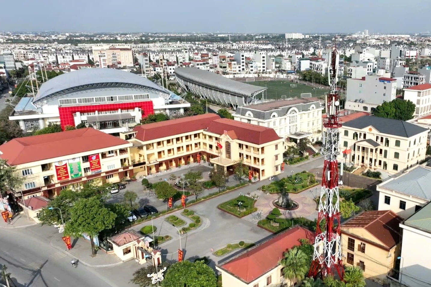 hoai-duc-hu-ub.jpg