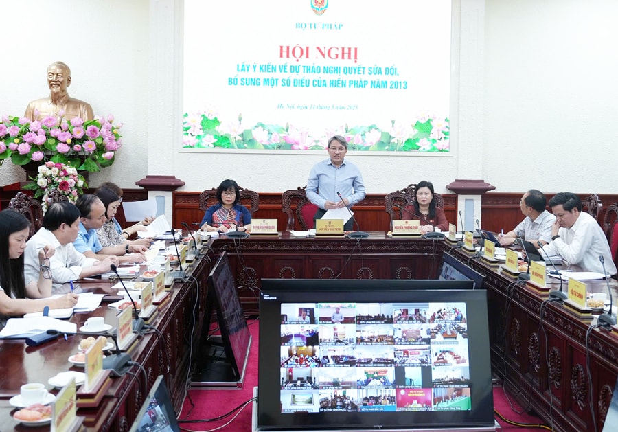 hoi-nghi.jpg