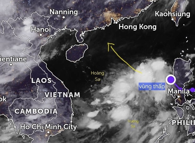 Theo chuyên gia khả năng cao vùng áp thấp này sẽ phát triển mạnh lên thành ATNĐ, và không loại trừ khả năng có thể phát triển thành bão Theo chuyên gia khả năng cao vùng áp thấp này sẽ phát triển mạnh lên thành ATNĐ, và không loại trừ khả năng có thể phát triển thành bão