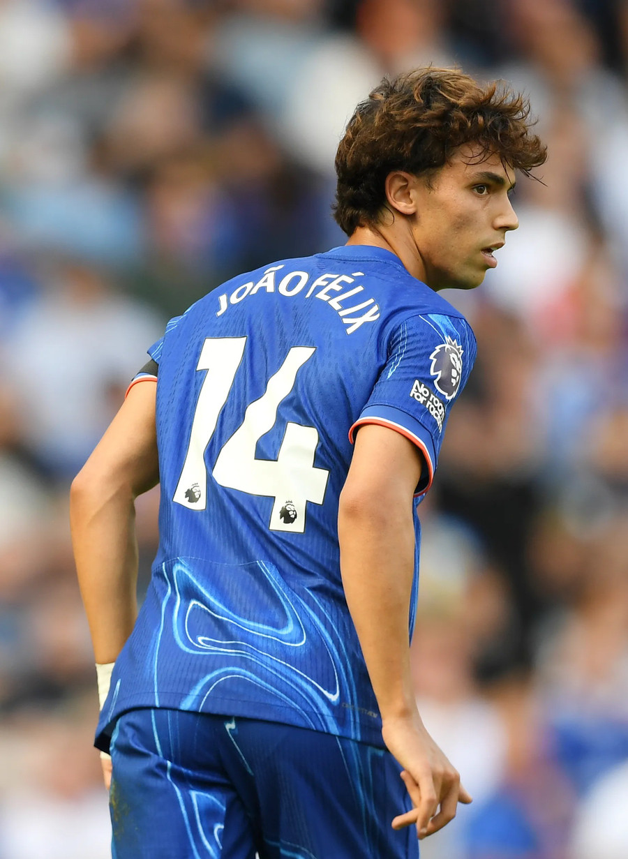 joao-felix-chelsea-looks-premier.jpg