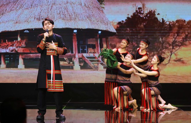 Một tiết mục nghệ thuật tại lễ trao giải