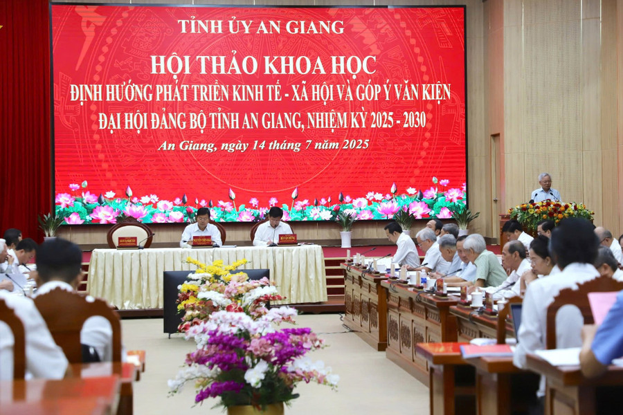 hoi-thao-0.jpg