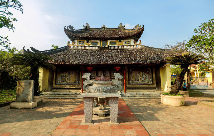 Nghè Nguyệt Viên - nơi thờ Thành hoàng làng và các vị tiến sĩ. nghe-nguyet-vien-mach-nguon-hieu-hoc-chay-mai-1.jpg