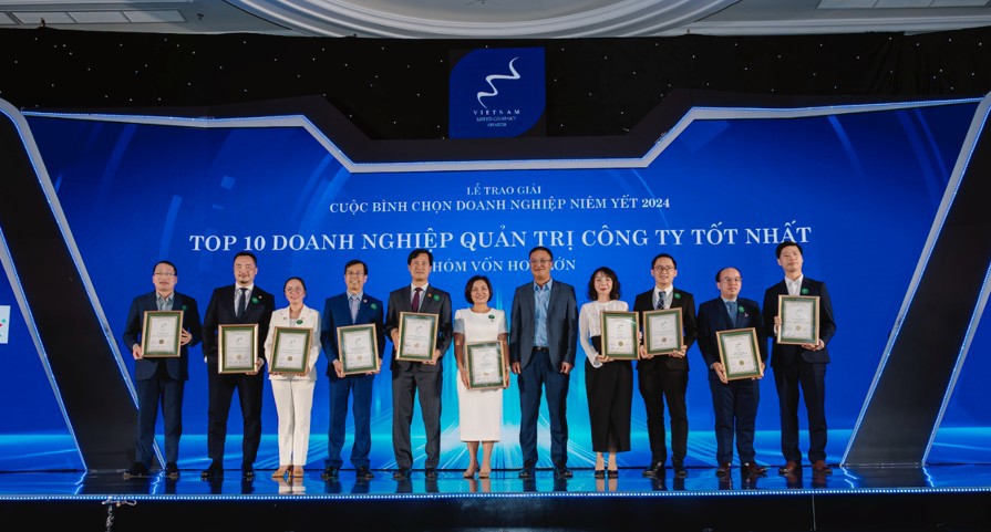 Top 10 Doanh nghiệp QTCT tốt nhất (Nhóm vốn hoá lớn) năm 2024