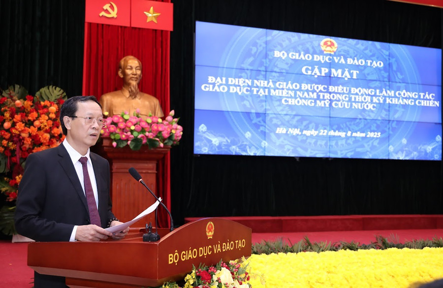 Thứ trưởng Thường trực Phạm Ngọc Thưởng phát biểu tại buổi gặp mặt. 6.jpg