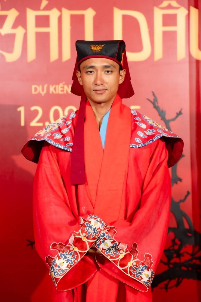 Hữu Vi lần đầu làm chú rể
