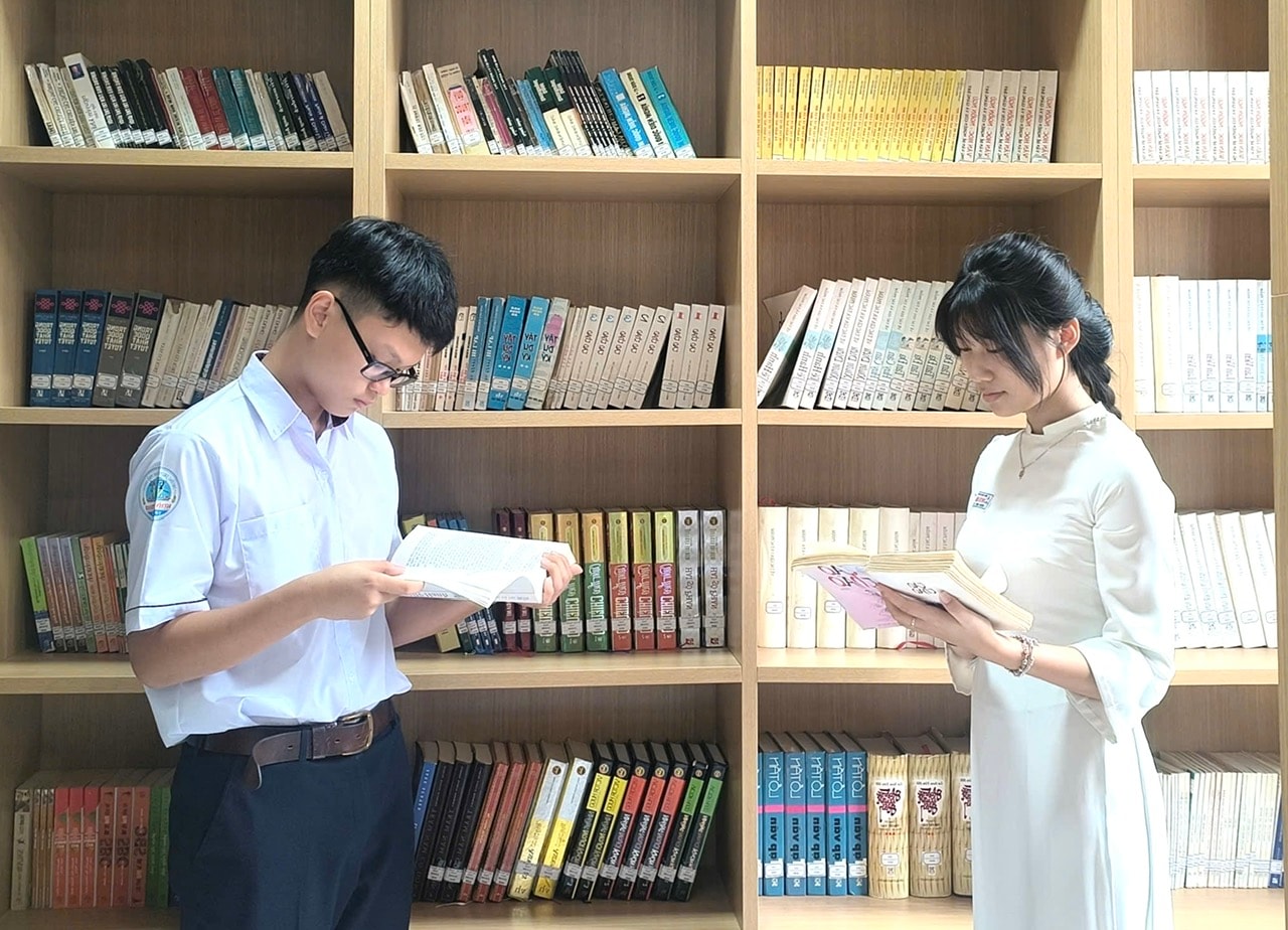 sgk-hien-thuong.jpg