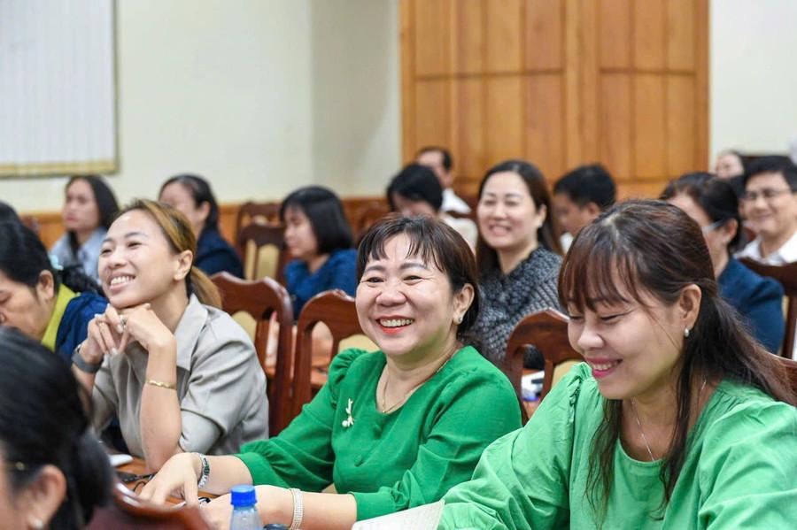 Các đại biểu dự tập huấn triển khai xây dựng