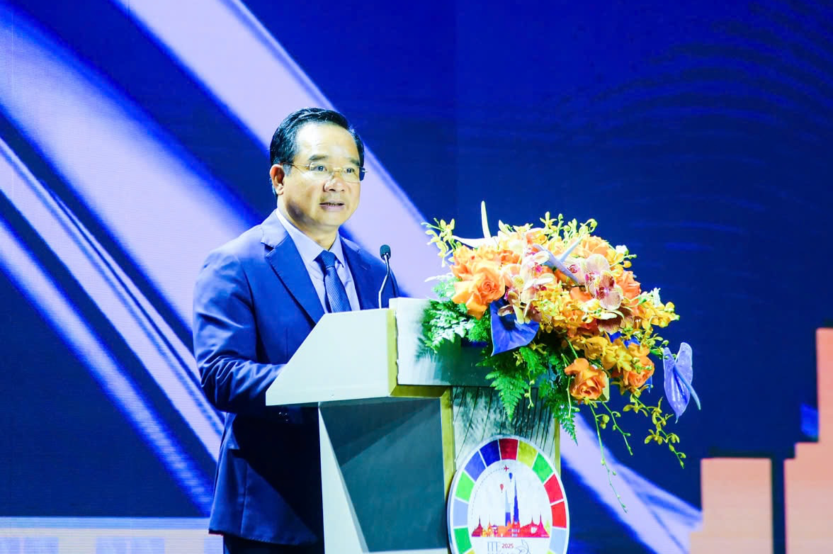 Ảnh màn hình 2025-09-03 lúc 23.26.30