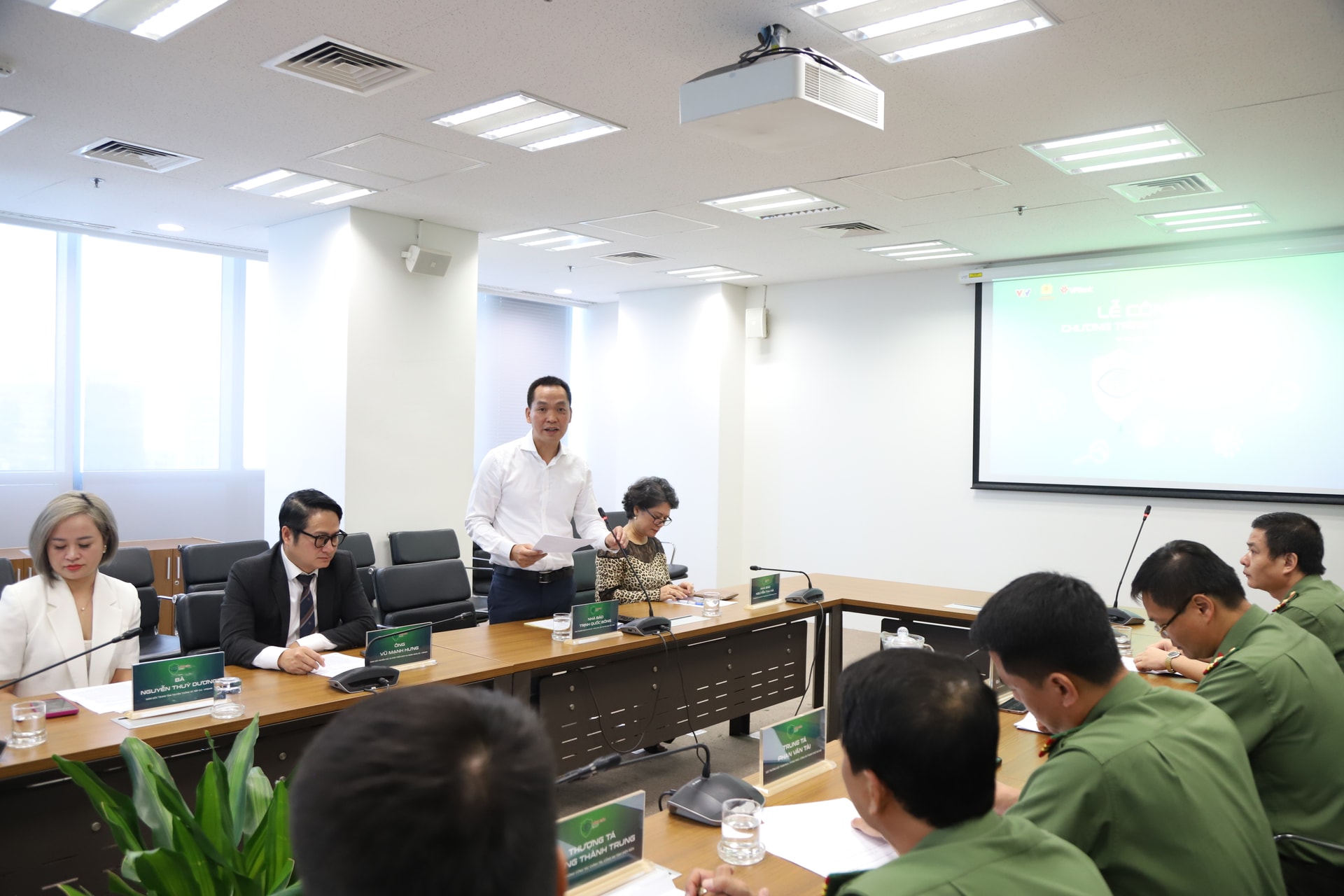 canh-giac-247.jpg