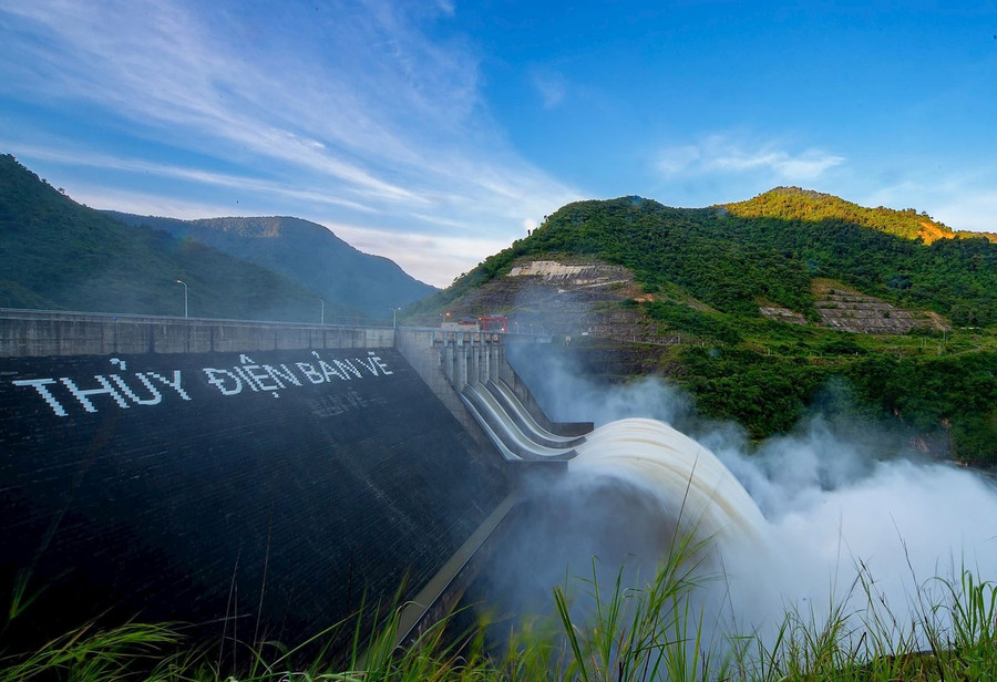 Thủy điện Bản Vẽ vận hành an toàn, góp phần cắt lũ cho hạ du.
