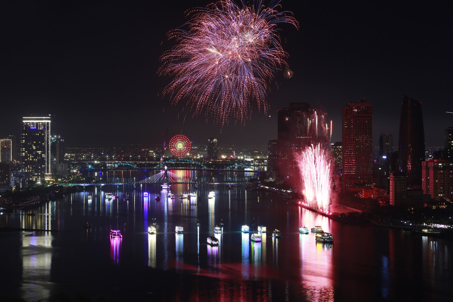 Dòng sông Hàn (TP Đà Nẵng).