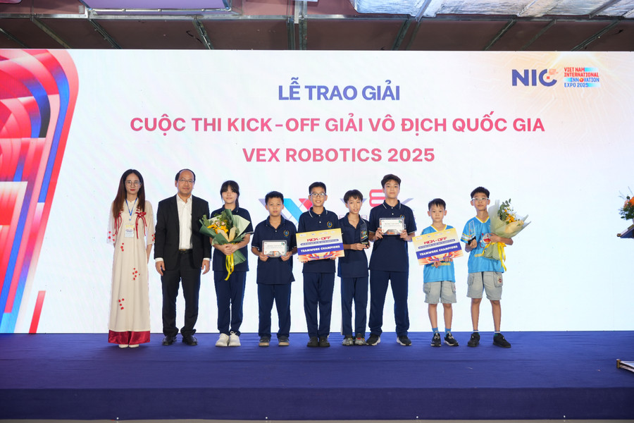 Giải đấu Kick-off Vô địch Quốc gia Việt Nam VEX Robotics 2026.