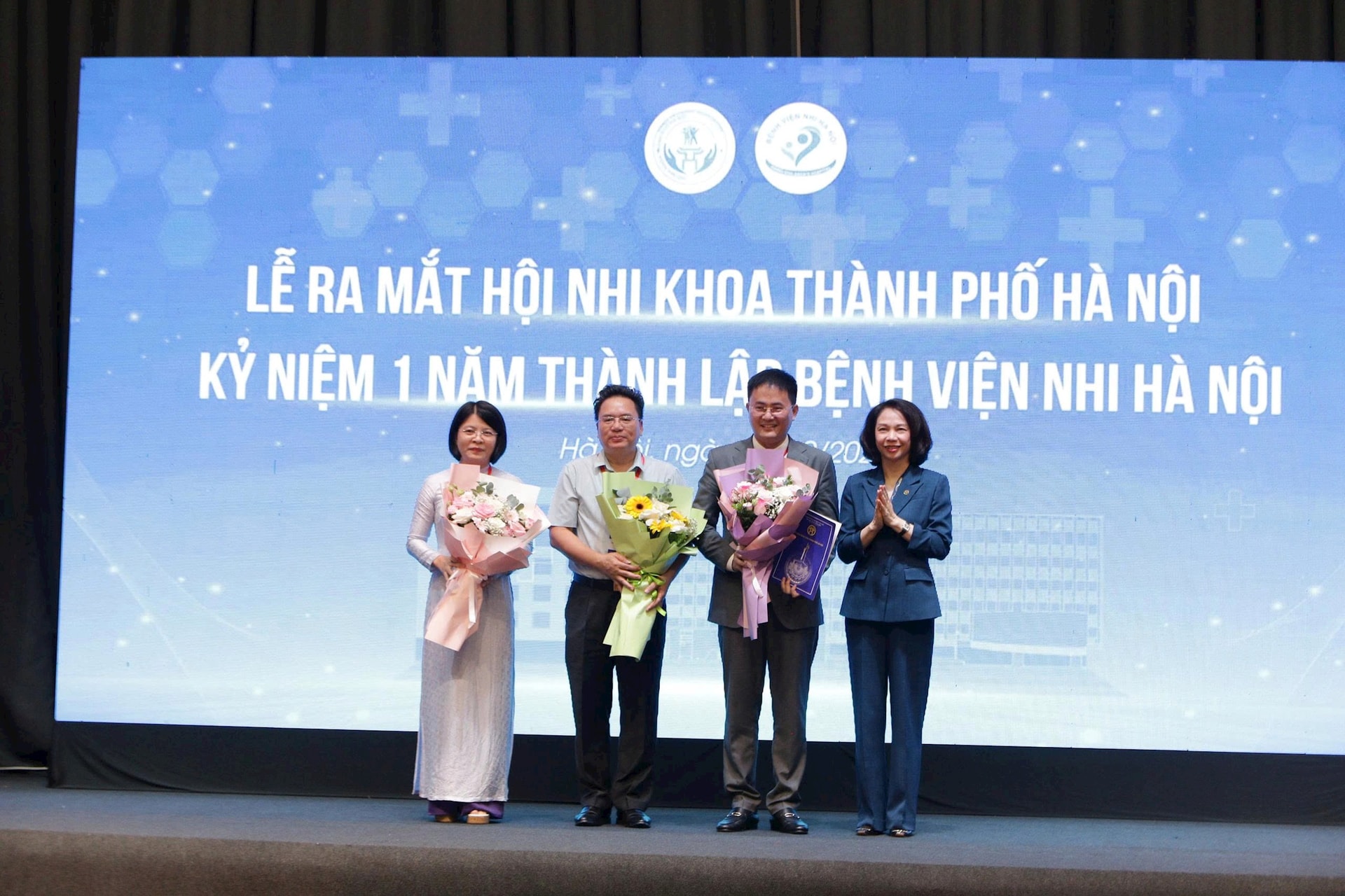 hoinhikhoa3.jpg