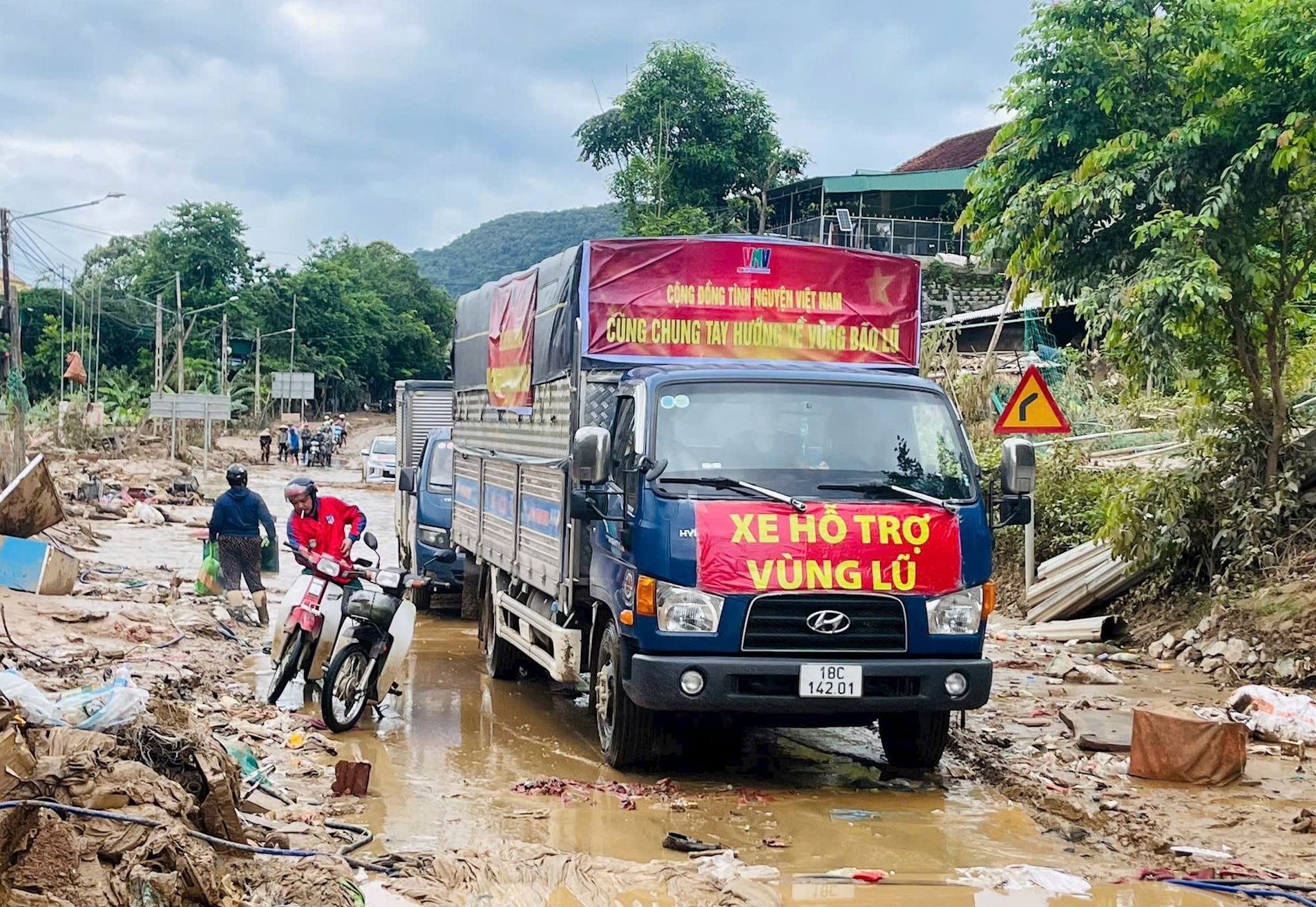 xe cứu trợ