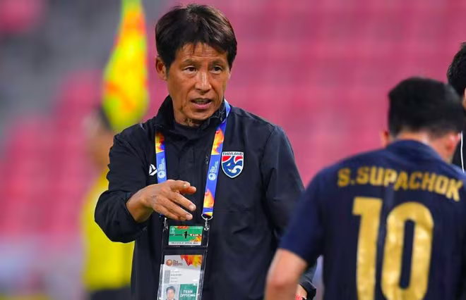 HLV Akira Nishino - người thất nghiệp kể từ khi bị Thái Lan sa thải năm 2021 - được giới thiệu như ứng viên sáng giá dẫn dắt tuyển Indonesia