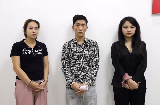 Các đối tượng bị bắt giữ...