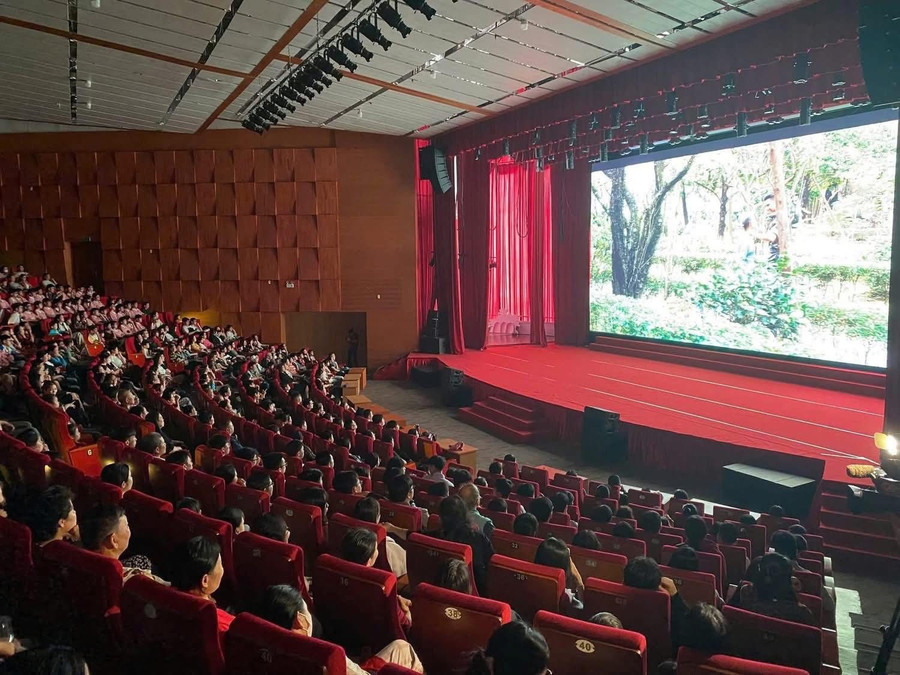 Hội đồng tuyển chọn phim đã lựa chọn 87 tác phẩm chính thức tranh giải tại Liên hoan Phim Việt Nam lần thứ 24.