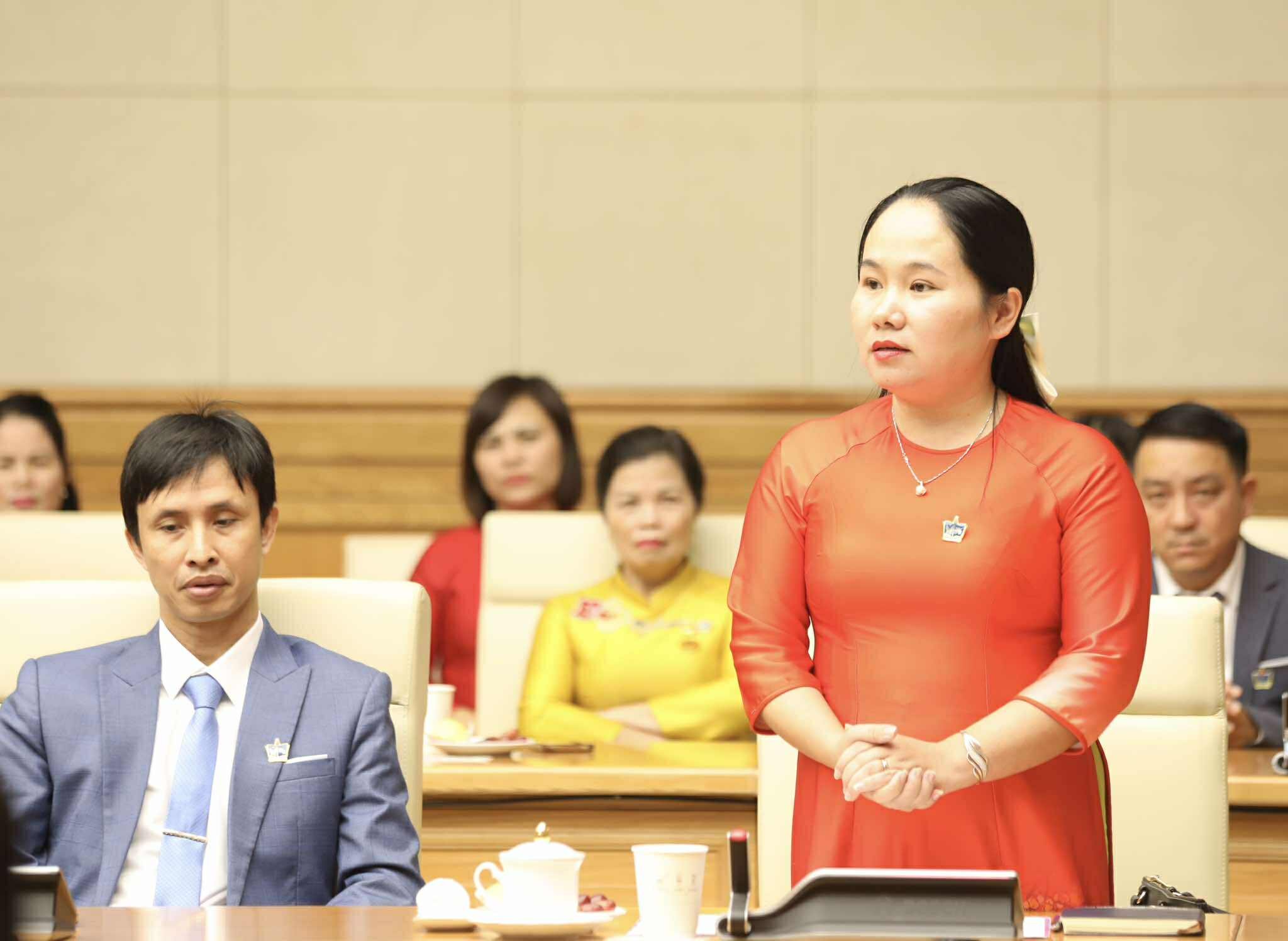 Cô Nguyễn Thu Quyên, giáo viên môn Lịch sử, Trường THPT Chuyên Nguyễn Trãi (Hải Phòng). co-giao.jpg