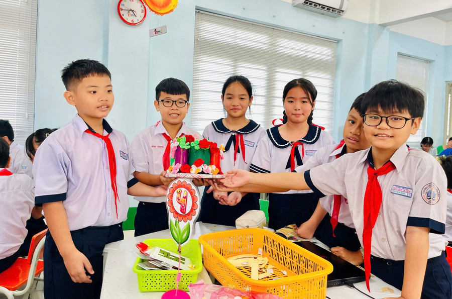 Giờ học của học sinh Trường Tiểu học Thuận Kiều (phường Đông Hưng Thuận, TPHCM).