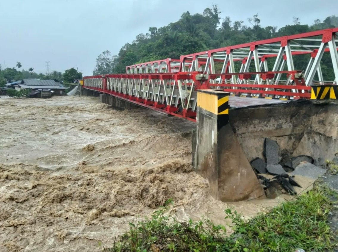 Screenshot 2025-12-06 235752