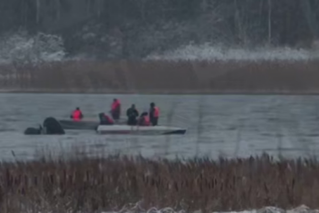 Máy bay vận tải An-22 Antey của Nga đã bị rơi xuống hồ chứa nước Uvodskoye. 11-2564.jpg