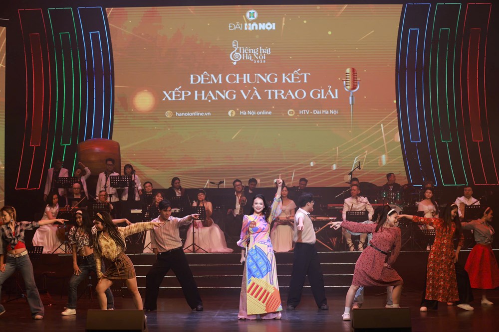 Đào Lê Phương Chi trở thành quán quân “Tiếng hát Hà Nội 2025” - ảnh 4