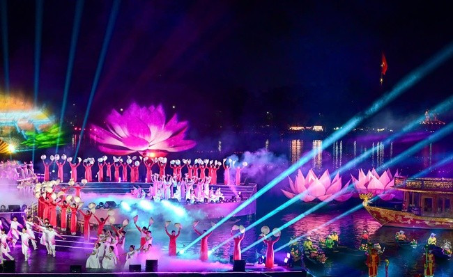 Chương trình nghệ thuật đặc biệt sẽ tổ chức vào lúc 19 giờ 30 ngày 20/12 tại Quảng trường Ngọ Môn - Ảnh minh hoạ ITN.