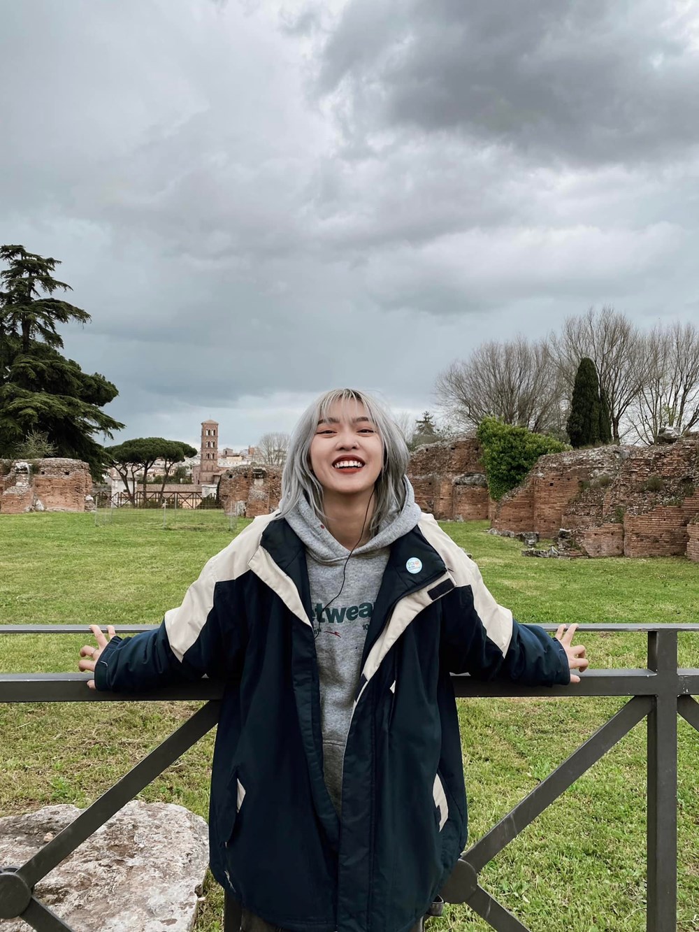 Nữ quản lý vừa được sao nam Vbiz cầu hôn là ai? - ảnh 4