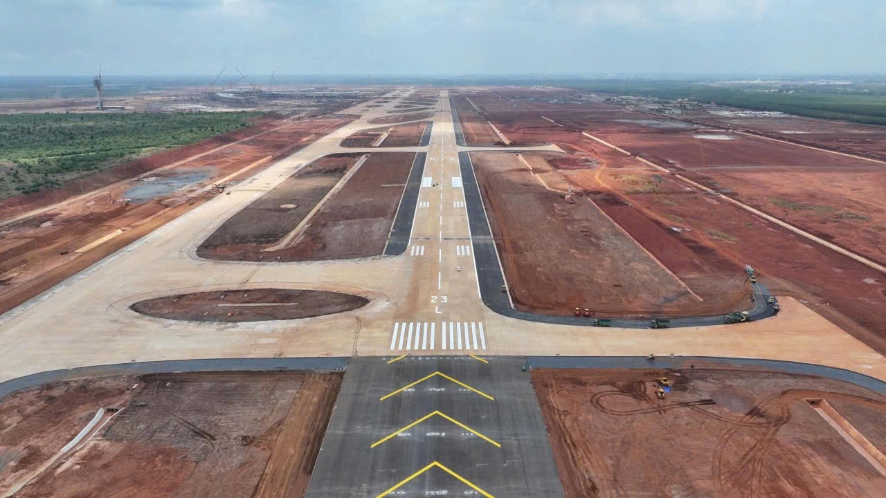 Đường băng số 1 sân bay Long Thành. Ảnh: Nghiêm Ý