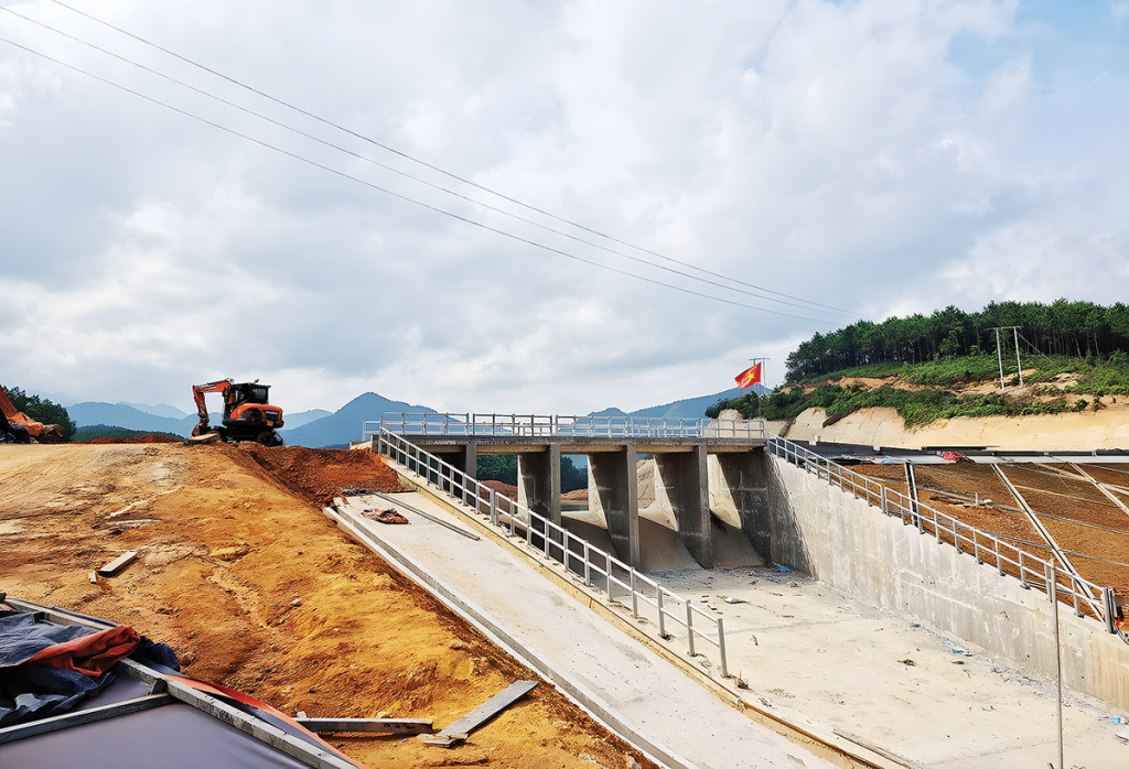 Điểm tựa vững chắc để nền kinh tế bước vào chu kỳ tăng trưởng cao