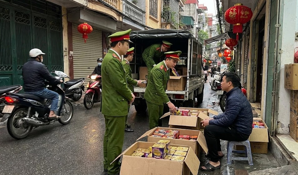 dot phao dip tet bi phat nang