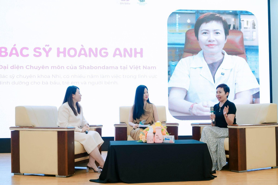 Talkshow “Gen Z nói gì về làm cha mẹ?” nằm trong chuỗi hoạt động của dự án Oh!Bầu. image005.jpg