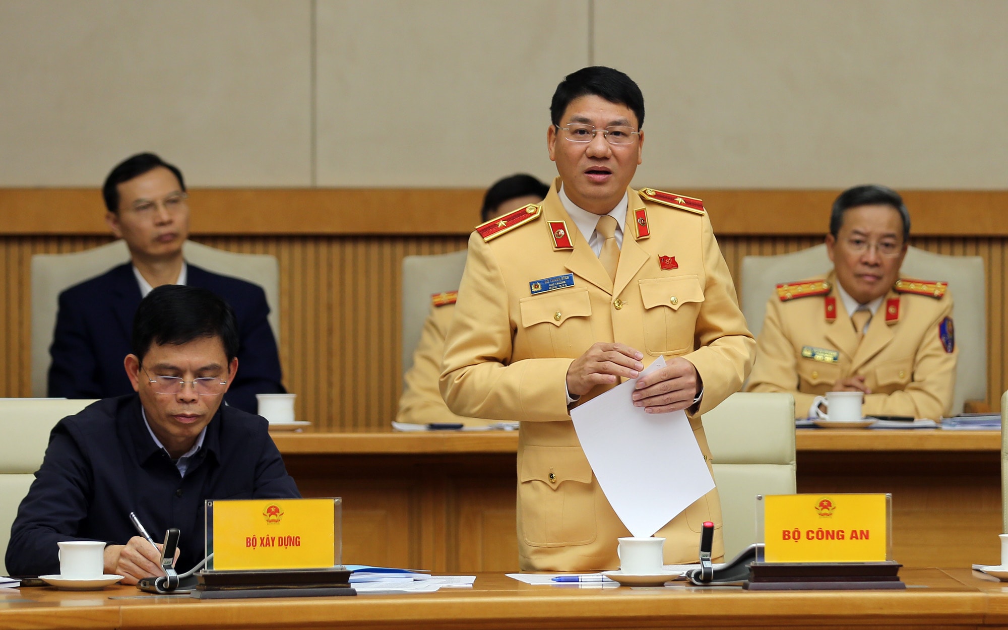 ATGT phải đáp ứng mong muốn giản dị của người dân 'ra khỏi nhà và trở về bình yên'- Ảnh 3.