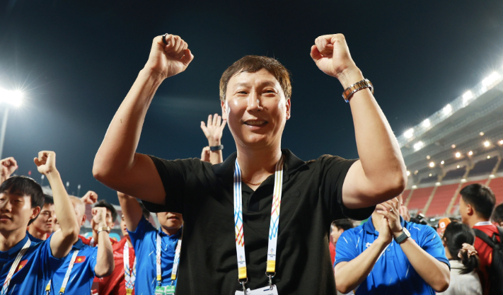 Kim Sang-sik - người đầu tiên thắng liên tiếp 12 trận đấu chính thức kể từ khi dẫn dắt U22/U23 Việt Nam anh-chup-man-hinh-2026-01-03-luc-114147-sa.png