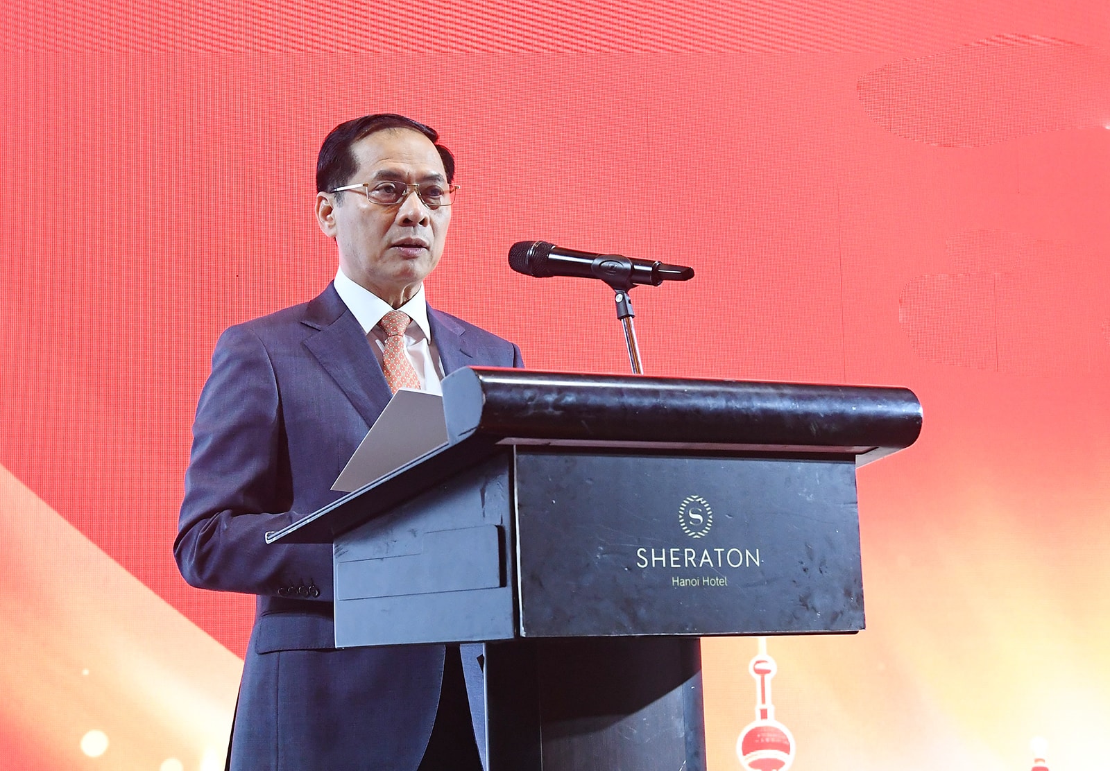 Phát triển quan hệ với Trung Quốc là lựa chọn chiến lược, ưu tiên hàng đầu của Việt Nam- Ảnh 1.