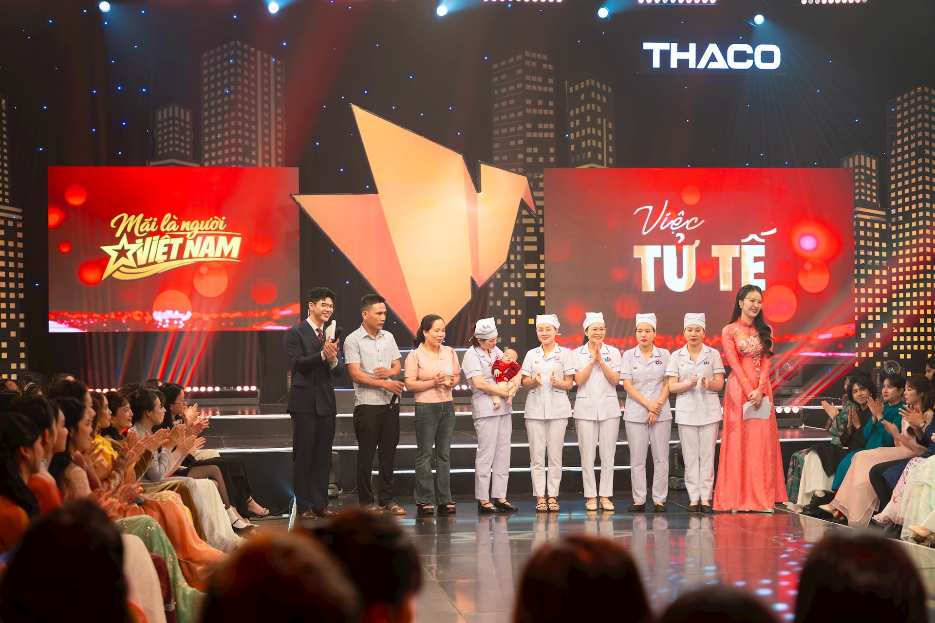 Chương trình gặp gỡ với 5 y tá