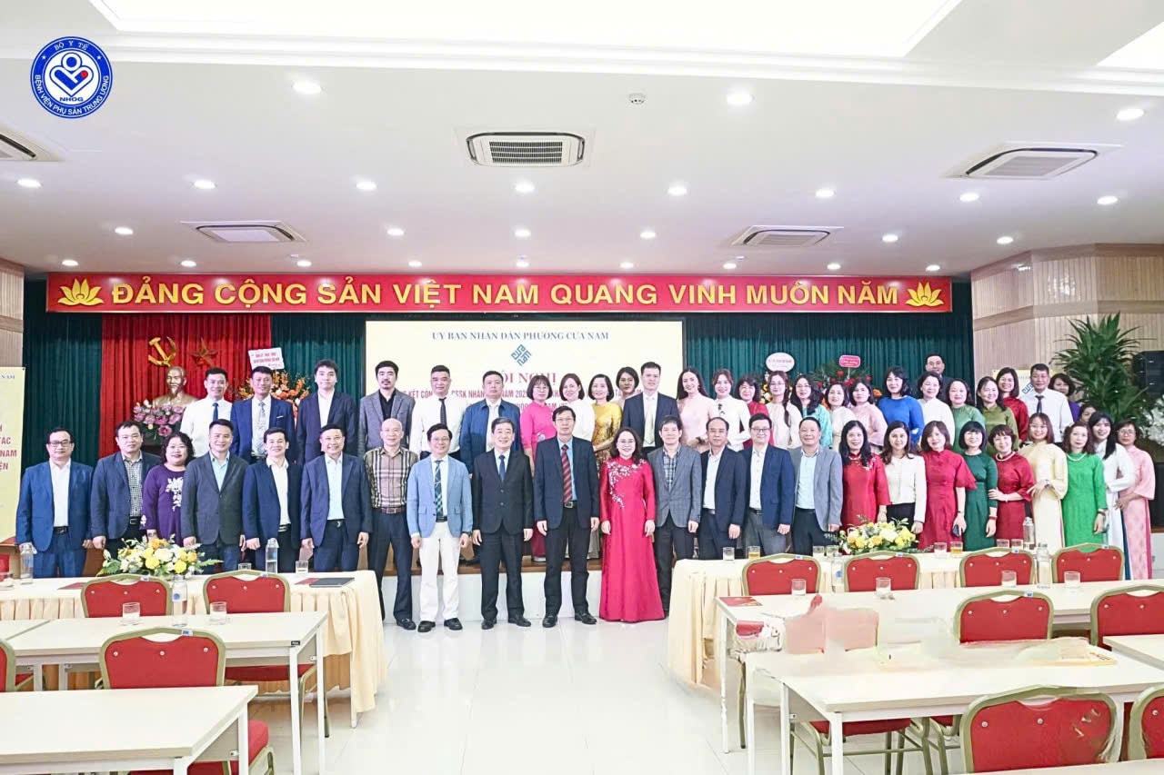 Bệnh viện Phụ Sản Trung ương ký kết phối hợp công tác với UBND phường Cửa Nam