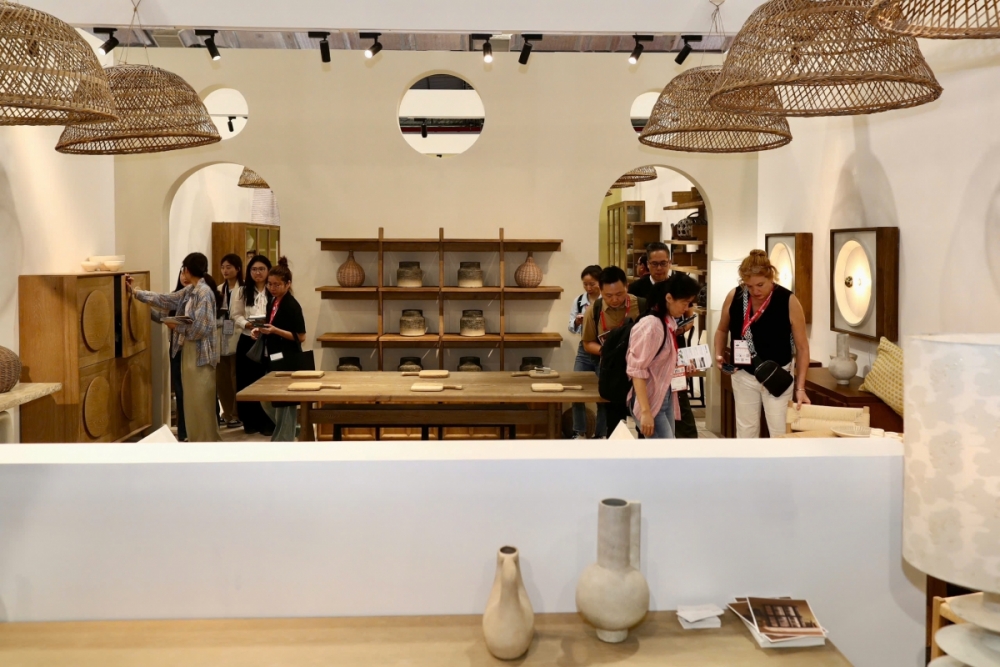 Hội chợ thu hút hơn 3.000 khách tham quan quốc tế. Ảnh: T.D