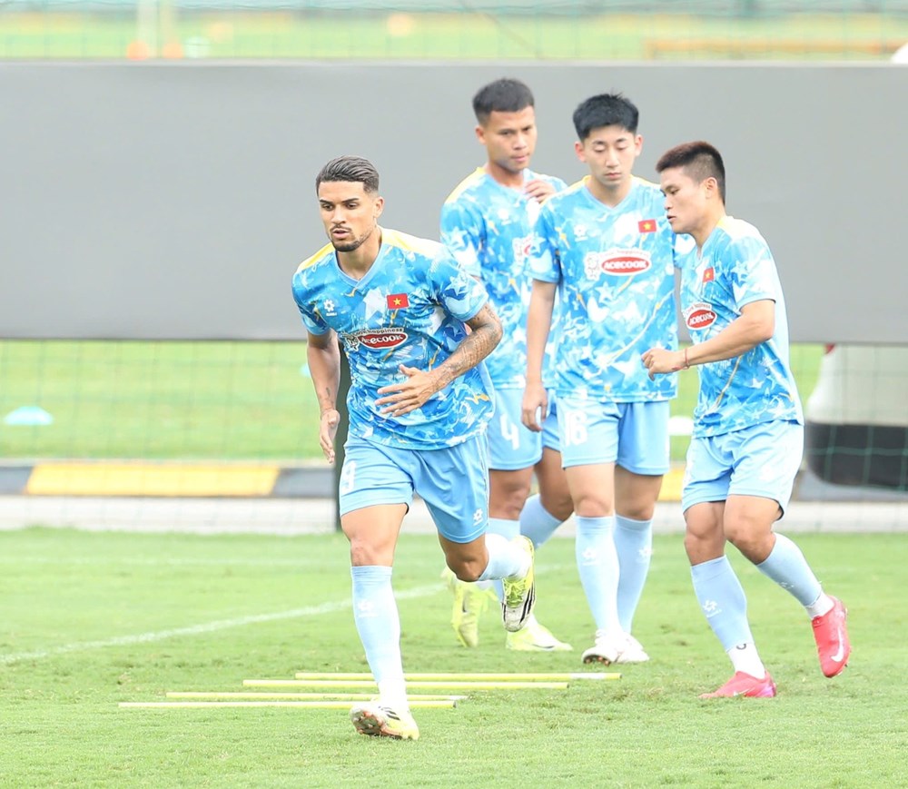 Chờ màn ra mắt của Đỗ Hoàng Hên - ảnh 4