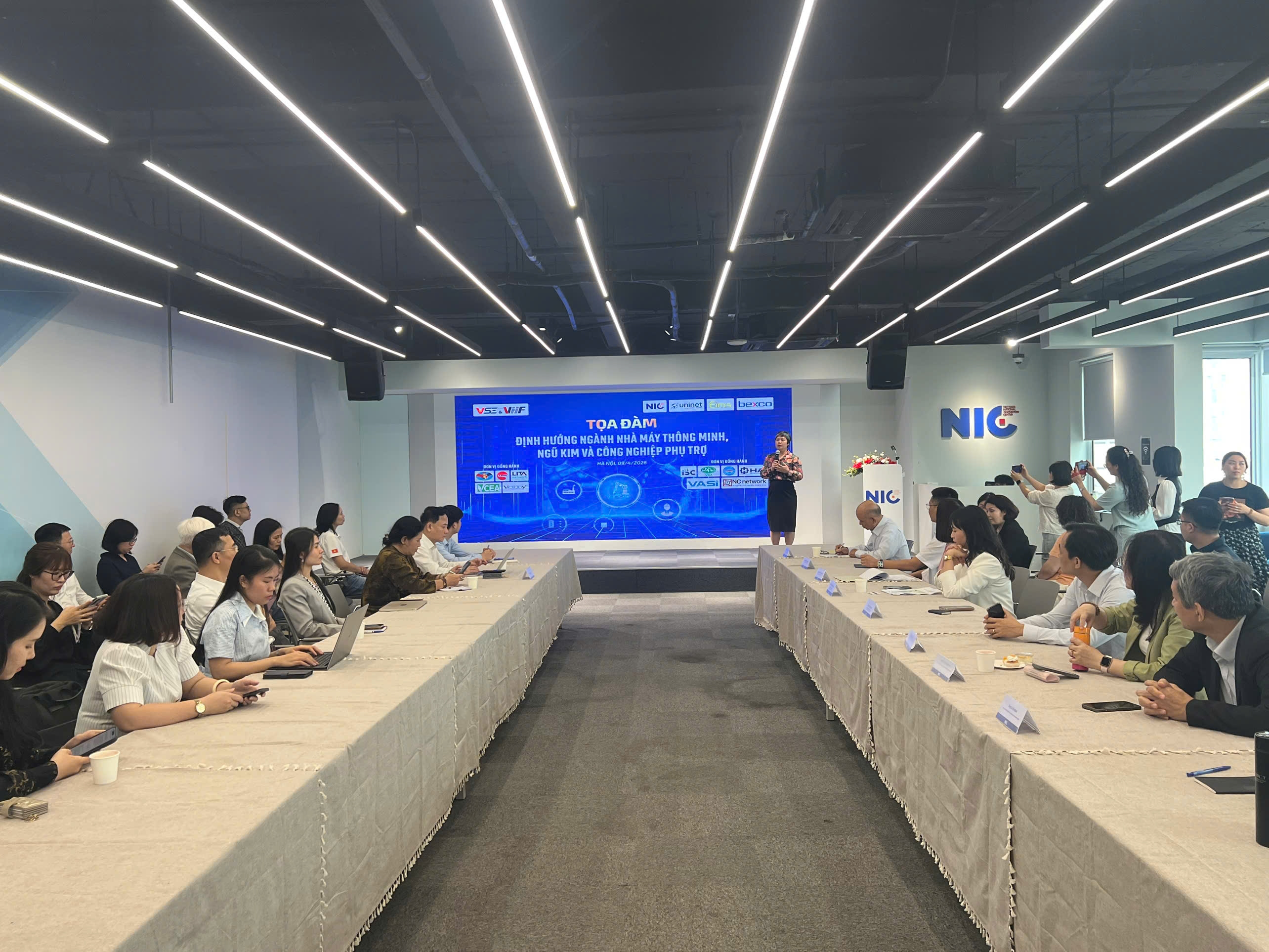 Nhà máy thông minh - xu hướng tất yếu của sản xuất công nghiệp Việt Nam