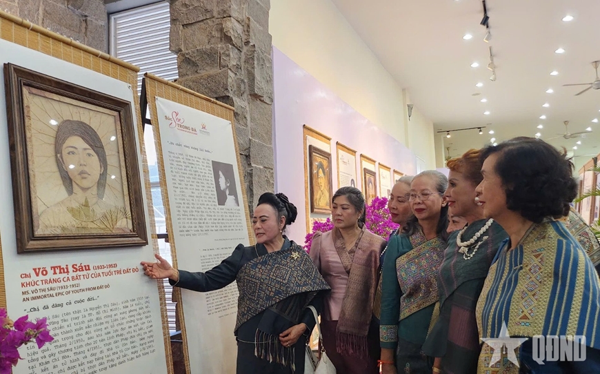 “Sen trong đá” tỏa ngát hương giữa “địa ngục trần gian” Côn Đảo