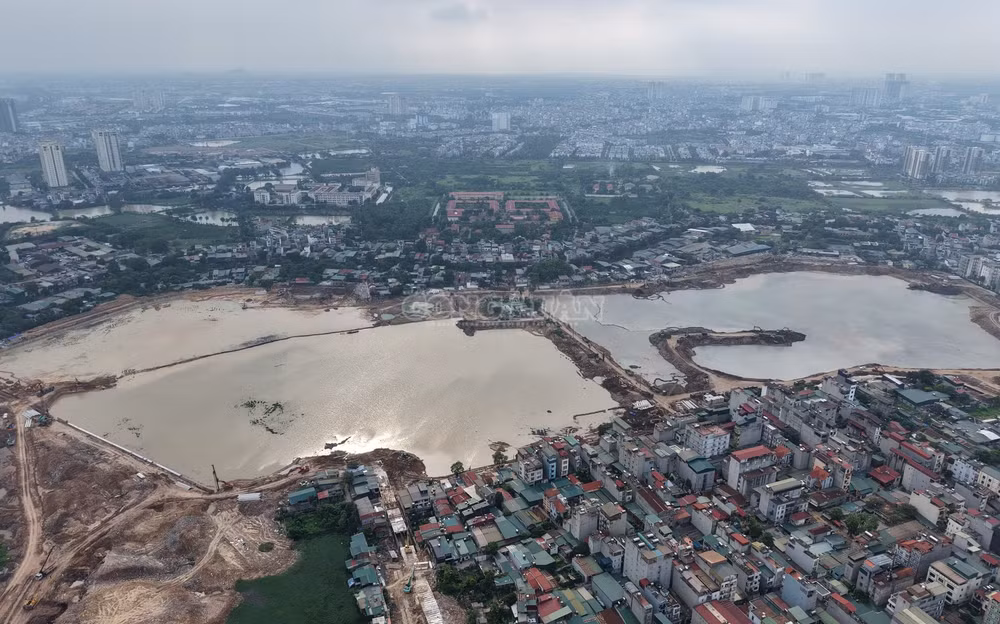 Dự án hồ điều hòa Phú Đô (phường Từ Liêm) được đầu tư xây dựng với kinh phí hơn 1.166 tỷ đồng nhằm giải quyết tình trạng ngập kéo dài ở phía Tây thành phố, là khu vực chịu áp lực đô thị hóa mạnh. anh-1du-an-ho-dieu-hoa-phu-do-phuong-tu-liem-duoc-dau-tu-xay-dung-voi-kinh-phi-hon-1166-ty-dong-nham-giai-quyet-tinh-trang-ngap-keo-dai-o-phia-tay-thanh-pho-la-khu-vuc-chiu-ap-luc-do-thi.png