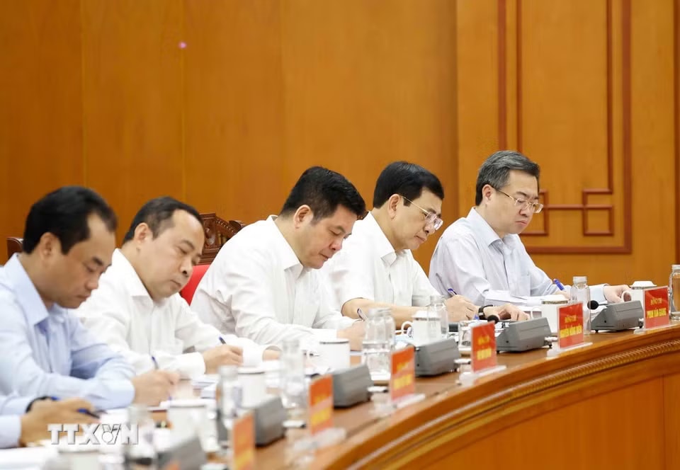 bfe70b3203772c7979020cefa-_ttxvn-tong-bi-thu-chu-tich-nuoc-chu-tri-lam-viec-ve-de-an-tong-ket-nghi-quyet-36-nqtw-4.jpg