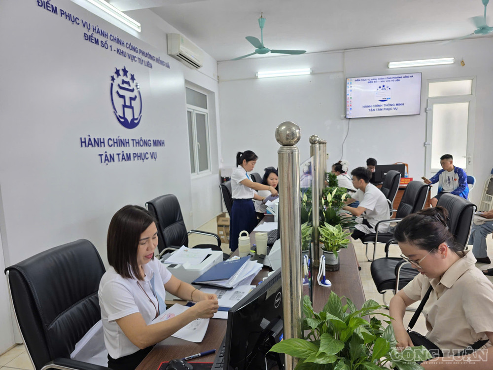 Hà Nội bứt phá sau một năm vận hành chính quyền hai cấp. Ảnh: . H. Đương clo_br_a1af3c1afdf57cab25e4.jpg