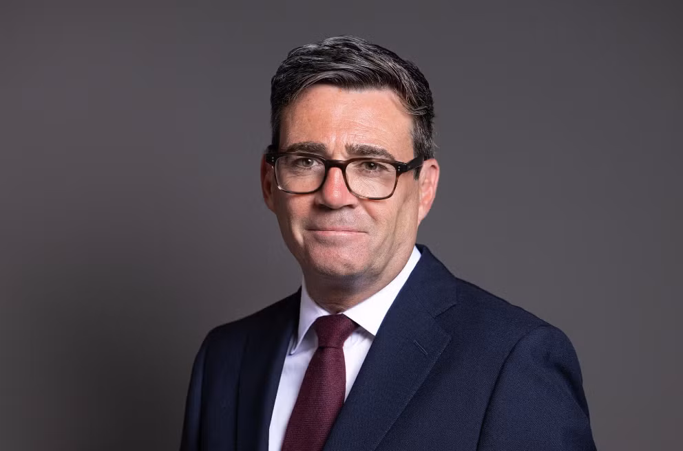 Ông Andy Burnham, 56 tuổi, dự kiến sẽ được bổ nhiệm làm thủ tướng vào ngày 20/7 tới sau khi Thủ tướng đương nhiệm Keir Starmer từ chức. Ảnh: CC BY-SA 3.0 anh-chup-man-hinh-2026-07-17-220421.png
