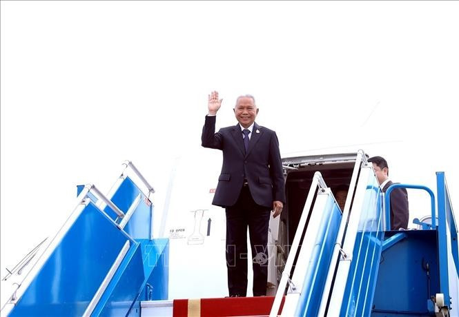 Chủ tịch Quốc hội kiêm Chủ tịch Hạ viện Thái Lan Sophon Zaram đến Hà Nội, bắt đầu chuyến thăm chính thức Việt Nam. Ảnh: Tuấn Anh/TTXVN