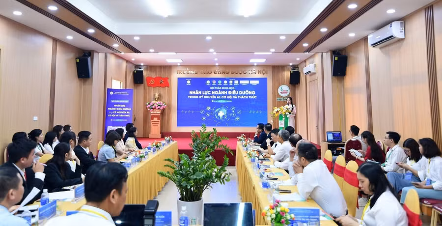 giao-duc-y-duc-gan-voi-van-hoa-so-1.jpg
