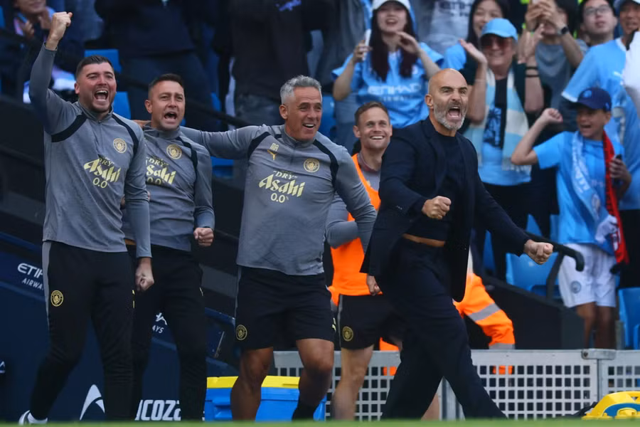 HLV Enzo Maresca đã có chiến thắng đầu tiên cùng Man City ở Ngoại hạng Anh. Ảnh: Shutterstock Editorial. man-city-2.jpg