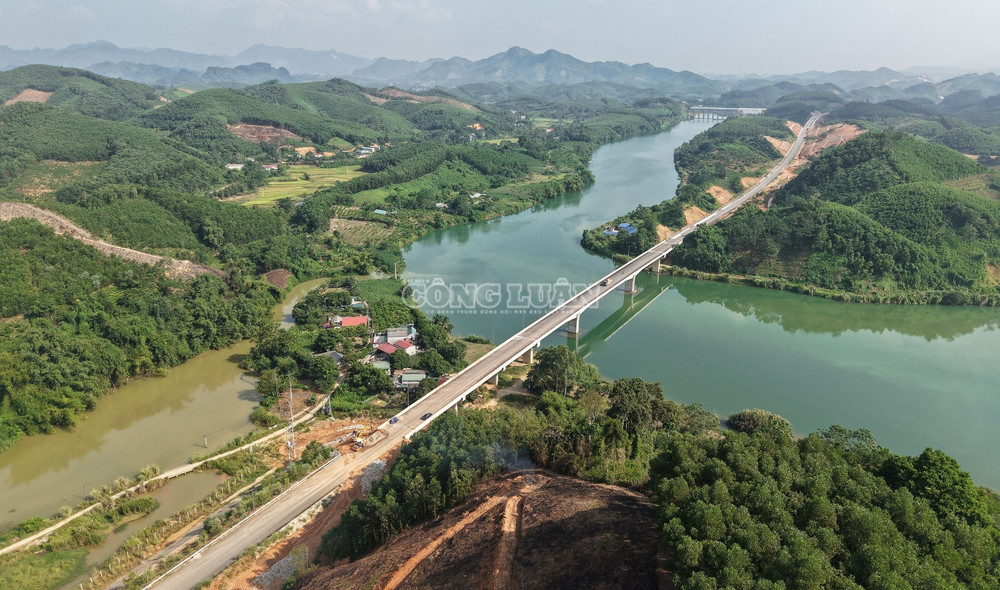 clo_c_dji-20260924145240-0063-d.jpg